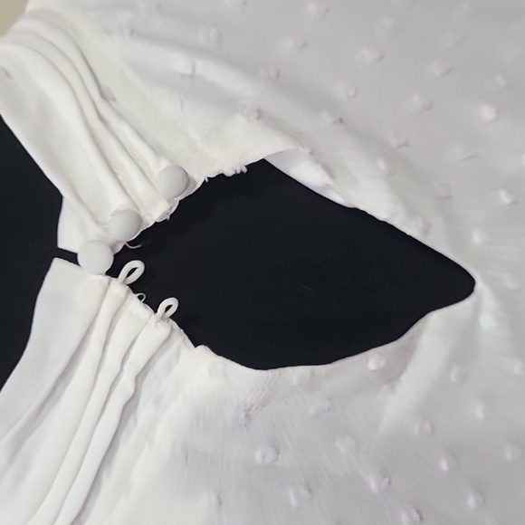 NWT Riley & Rae White Blouse - Picture 6 of 12